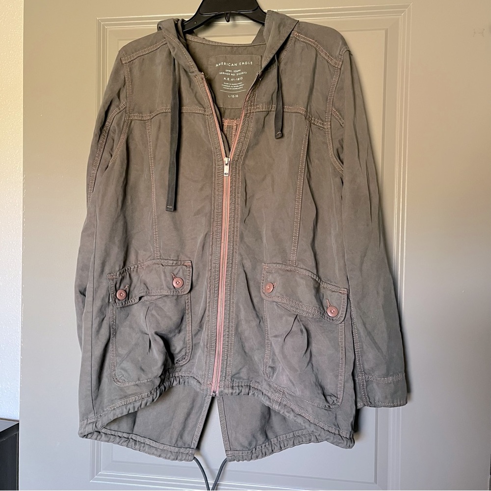 Women’s American Eagle olive green hooded full zip jacket large